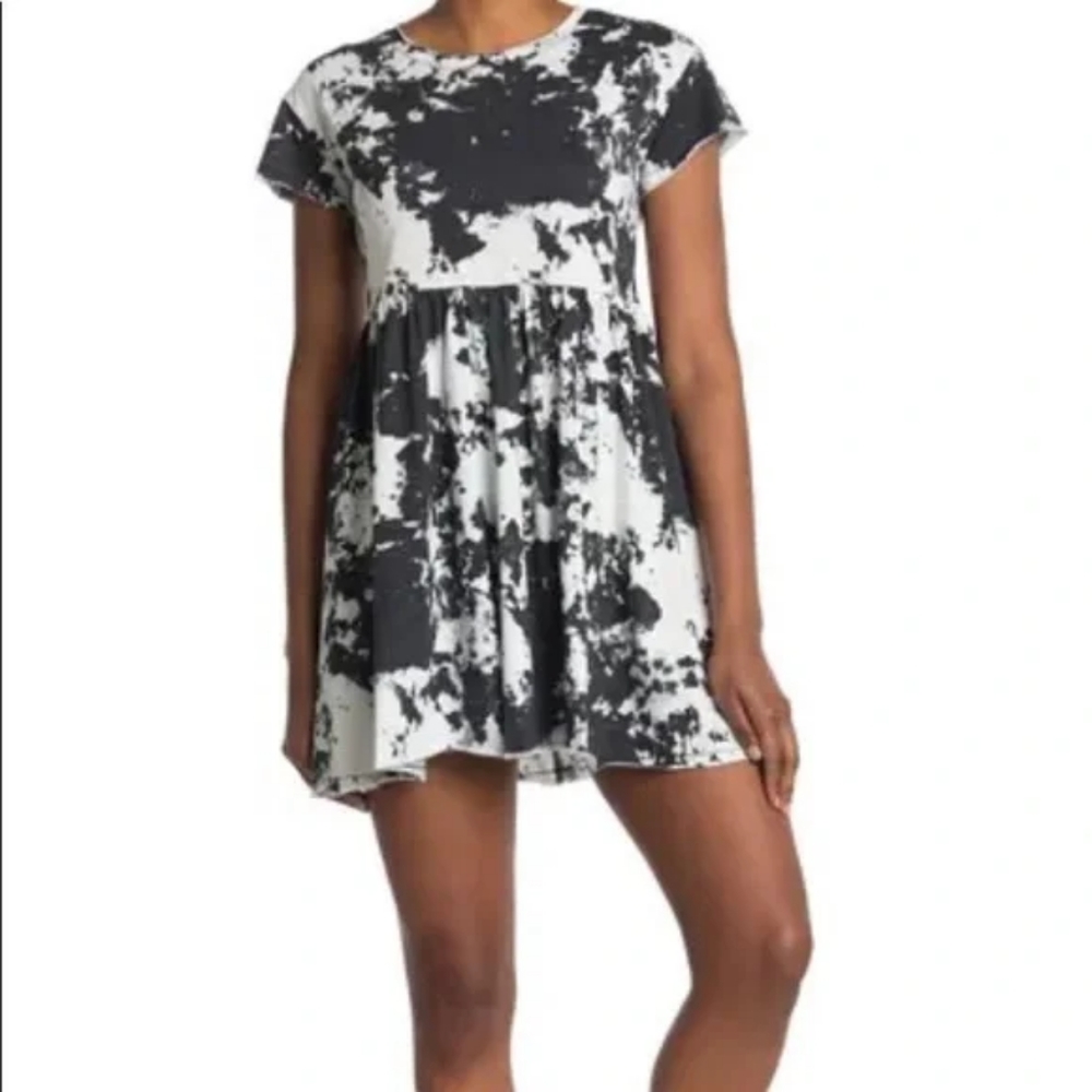 Abound Short Cap Sleeve Raw Edge Crew Neck T Shirt Mini Dress
